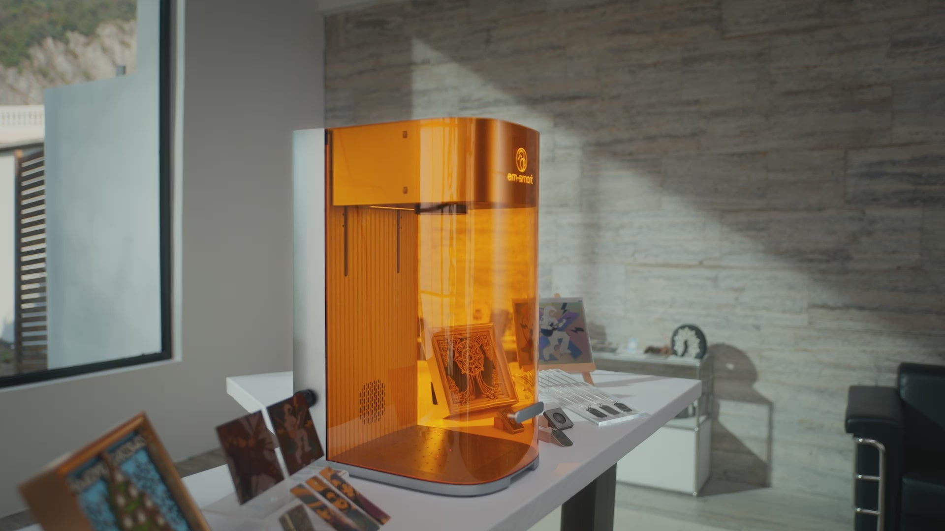 Load video: EM-Smart Dual 2/Dual SE Desktop Dual Laser Engraver